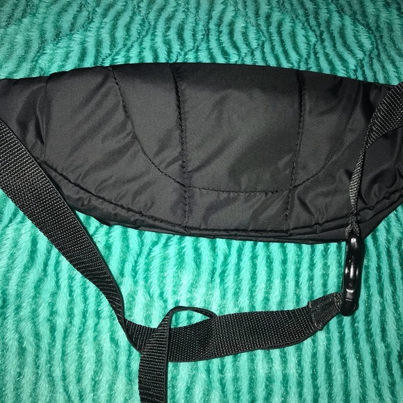 Adidas Fanny Pack - Picture 3 of 6